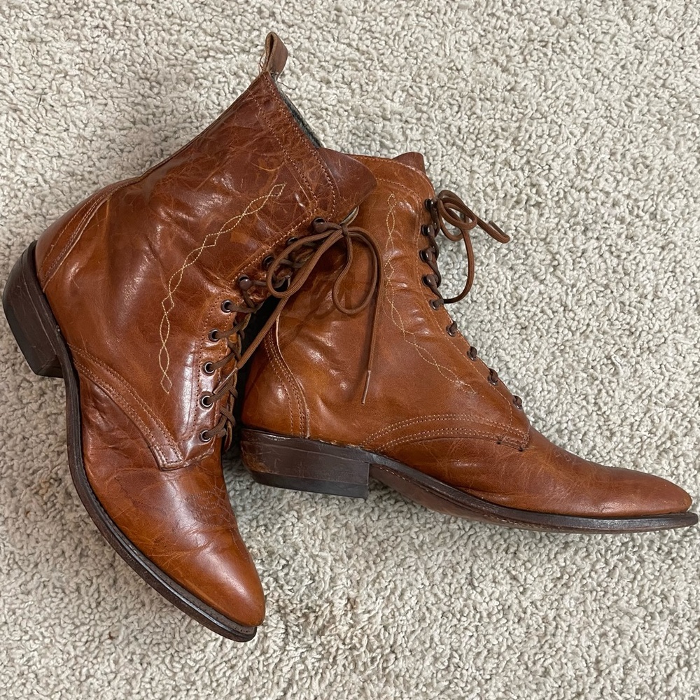 VINTAGE 80's Women's CODE WEST Lace Up PRAIRIE Brown LEATHER Western ANKLE BOOTS